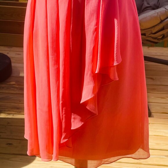 EUC- David's Bridal Strapless Dress Size 4 - Picture 7 of 10